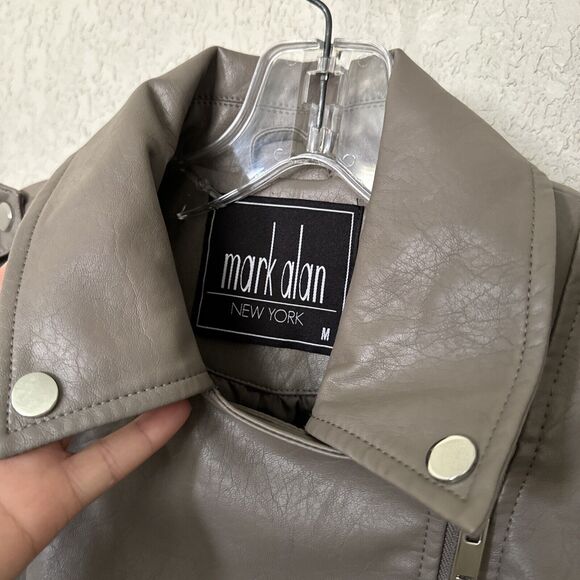 Faux Leather Jacket Gray Women’s Size M Zippers Rori Gilmore - Picture 8 of 12